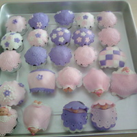 Baby Shower Cupcakes 