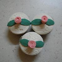 Mother's Day Cupcakes 
