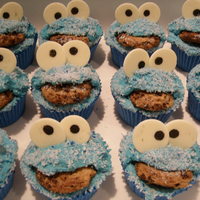 Cookie Monster Cupcakes Cookie Monster Cupcakes :)