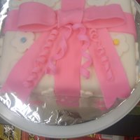 Gift Box my first with fondant