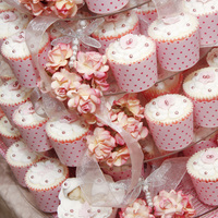 Cupcakes Back to my famous cupcakes... loved the finish on this batch. All comments welcome and thanks for looking.