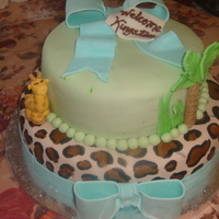 Jungle Baby Shower This is a baby shower cake, original designer can be found here on CC but name slips my mind