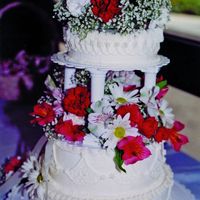 Drop Strings Small Small version of filigree sections and drop-strings in buttercream