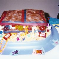 Treasure Chest Cake 