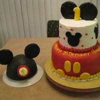 Mickey Mouse 1St Birthday Cake I made this cake for my niece's 1st birthday. The inspiration came from a variety of cakes here on CC. The bottom tier of the larger...