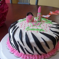 First Time Using Fondant (Mmf) My 10 year olds birthday cake.