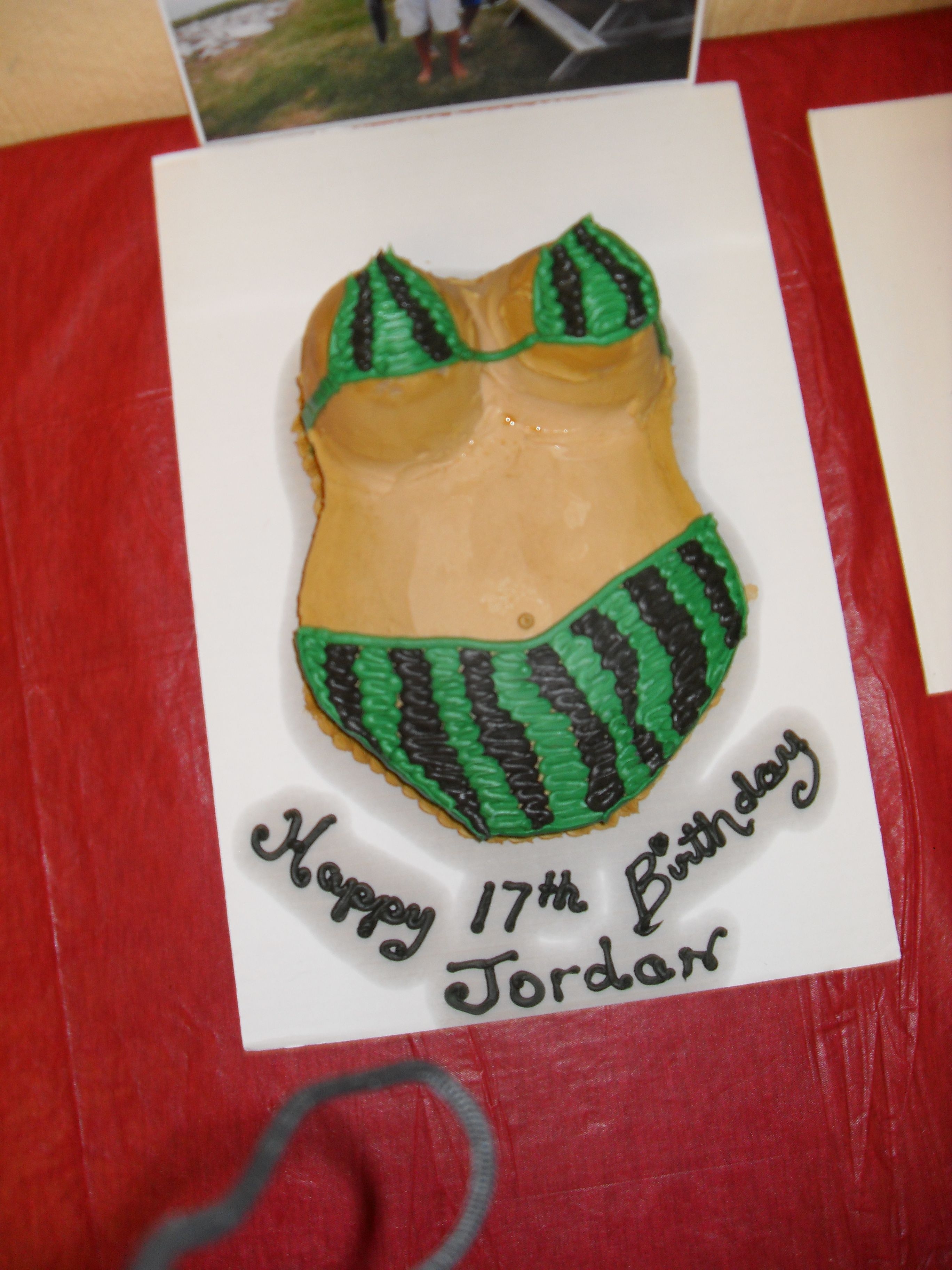 Hunting Buddy's Jordan wanted a Boob Cake but I just couldn't do it to I used the Hunting Colors AGAIN and matched the other cake. He still liked it...