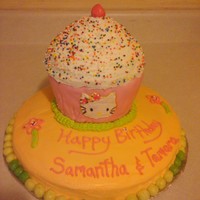 Hello Kitty Giant Cupcake 