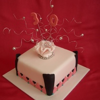 Art Deco Style Cake 