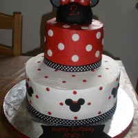 Minnie Mouse Cake 