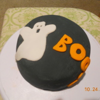 Halloween Cake my first fondant covered cake