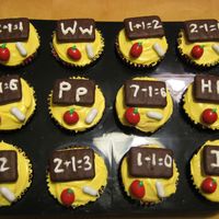 School Cupcakes I made these cupcakes for my son's last day of school. The blackboard is a chocolate covered graham cracker, the apple is a peanut M&...