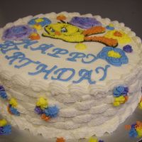 Tweety Bird I made this cake for a friend for her birthday. I was practicing my basket weave.