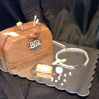 Doctor Bag Cake 