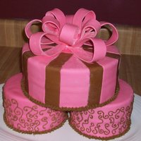 Pink And Brown 2 Tier 6 inch round tiers on the bottom, 9 inch round on the top