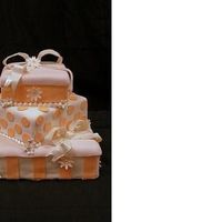 Present Wedding Cake 