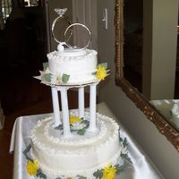 Daisy Wedding Cake 