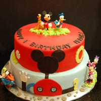 Mickey Clubhouse Cake 