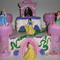 Princess B-Day Cake I made this for my daughter's 4th birthday! Too bad I wasn't getting paid for it because I was very happy with how it turned out...