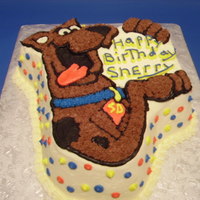 Scooby just a quick cake for a girl who like's scooby doo....don't you hate it when they give you short notice and you have to go old...