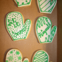 Sugar Cookies Cute little stars and mittens for the holiday season!
