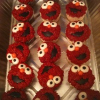 Elmo Cupcakes For Bday Party 