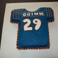 Football Jersey just a last minute cake for a Chicago Bears fan! TFL