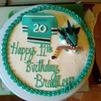 Hockey Favorite buttercream w/ fondant accents