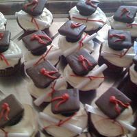 Graduation Cupcakes Graduation cupcakes I made for my friend :)