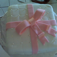 Gift Box Cake 