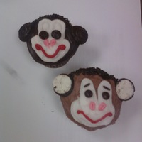 Monkey Cupcakes 