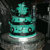 Rock N Roll Quinceanera whipped cake with fondant designs