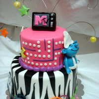 Totally 80's Cake I had so much fun doing this cake, I only wish I had the time to make more details! It was made for an 80's themed birthday party. All...