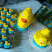 Duckie 1St Birthday I made these for my friend's daughter's 1 b-day. The smash cake is made with a cupcake for the head and a cut piece of extra cake...