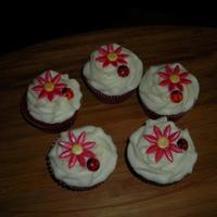 Flower Ladybug Cupcakes 