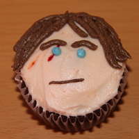 Anakin Skywalker My son loves Star Wars and wanted Star Wars cupcakes for his class on his birthday. I made 2 of the characters from Star Wars the Clone...
