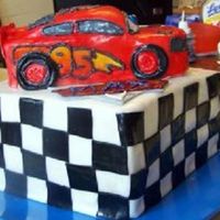 Lightning Mcqueen Car's Cake 