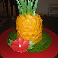 Pineapple Cake 