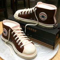 Converse Shoe Cake 