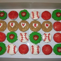Baseball Cupcakes 