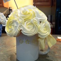 Cupcake Mug Of Happiness Cupcake Bouquet - Made with coffee mug and 3" styrofoam ball.Held about 15 mini cupcakes.