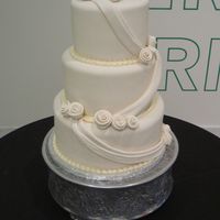 Cincinnati Wedding Cakes By Cotillion Events Cincinnati Wedding Cakes by Cotillion Event