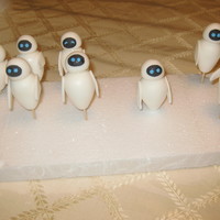 Eva (From Wall-E) Cupcake Toppers 