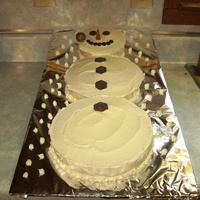 Snowman This snowman cake was made to keep me busy on a cold day.