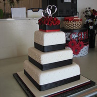 Square Quilted 6/9/12 on fondant covered base. First time I used SPS system & am really glad I did! This was for a friend's home wedding and when...