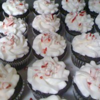 Candy Cane Cupcakes Chocolate mint cupcakes with vanilla buttercream and crushed candy canes