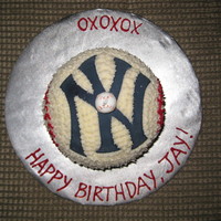 New York Yankees Cake Wilton Sports ball pan with fondant logo