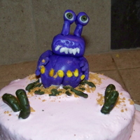 Monster Topper "Mom, I want to help make my monster and worms!" I can't say no. So, we made it togther. Thanks to SugaryGoodness. One day,...