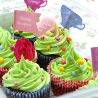 Jane's Day Cupcakes We made 150 of these cupcakes for a charity fundraiser in memory of my Mum. Each cupcake was iced differently! What a fun way to spend 2...