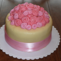 Roses And Ribbon!!! All fondant!
